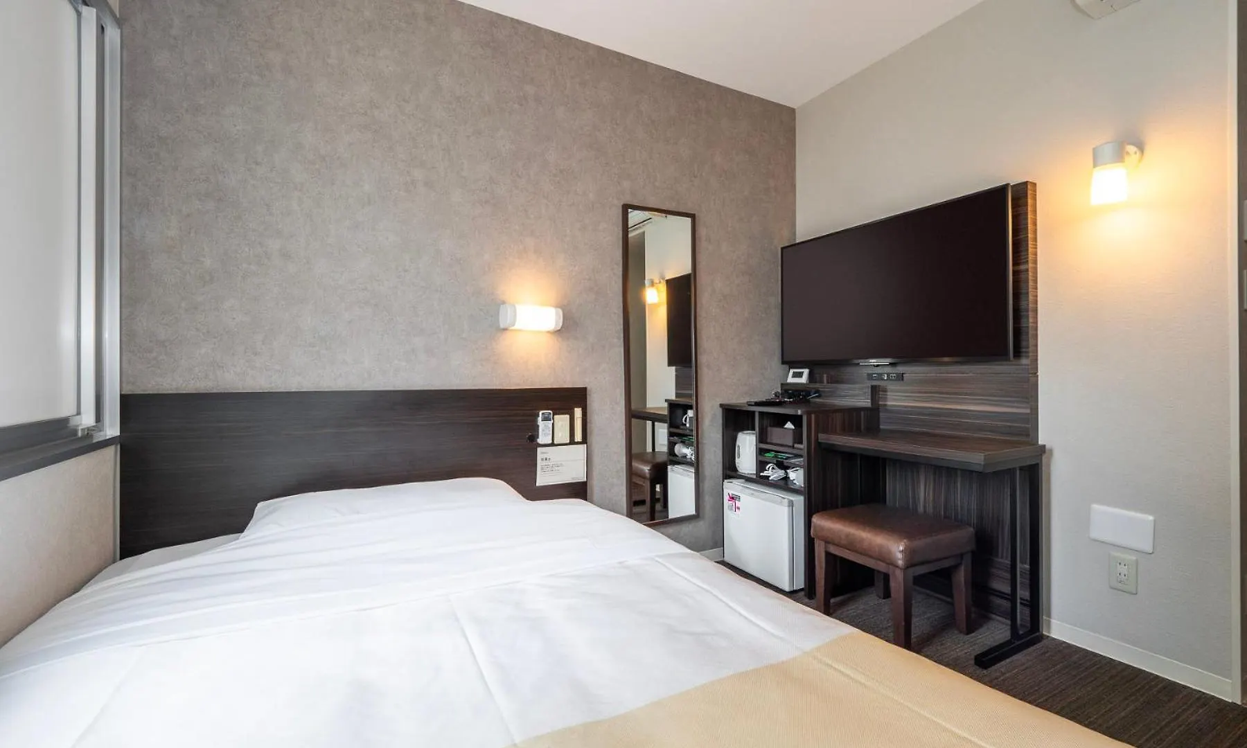 Super Hotel Jr Shin-Osaka Higashiguchi